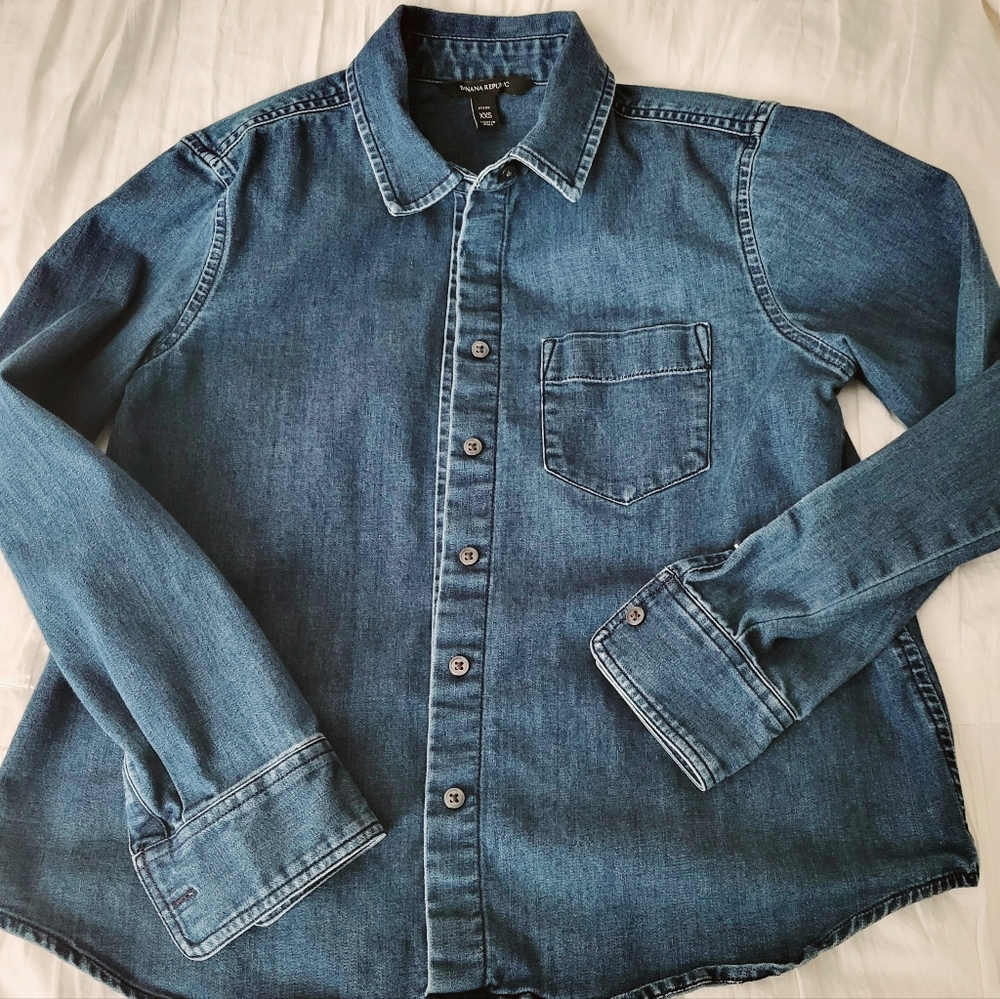 Banana Republic Button Down Denim Shirt, PXXS 